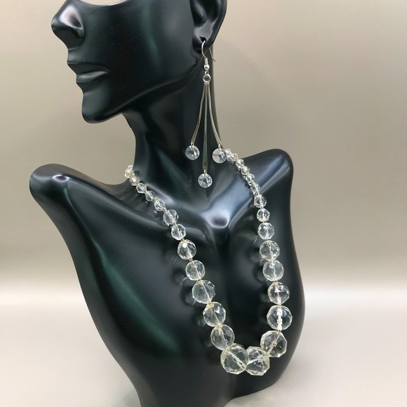 unbranded Jewelry - Vintage Faceted Graduated Glass Bead Necklace